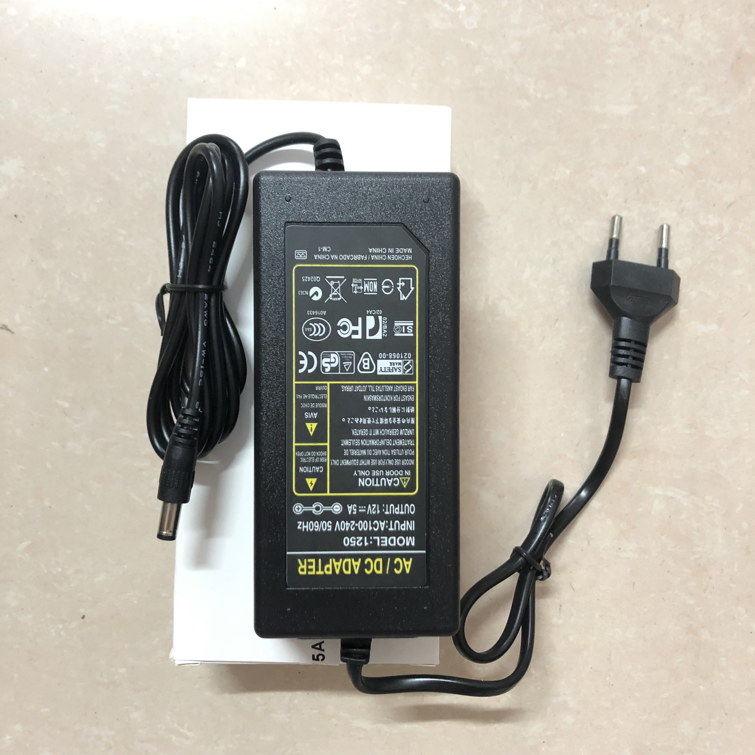 Bộ đổi nguồn 12V 5a Adapter 12v 5a