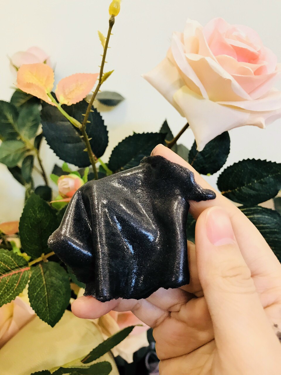Mặt nạ than tre handmade