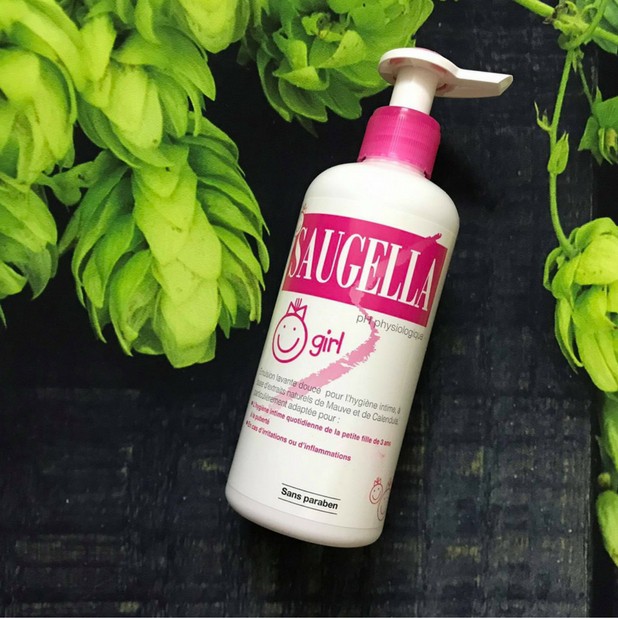 dung dịch vệ sinh bé gái Saugella 200ml