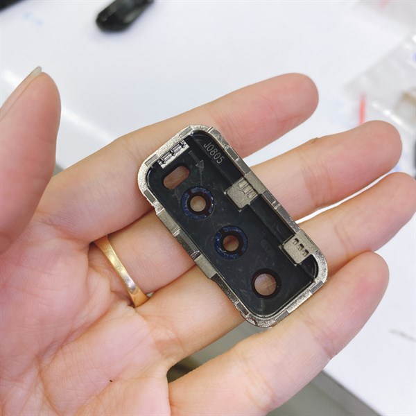 Kính camera Vivo Y20