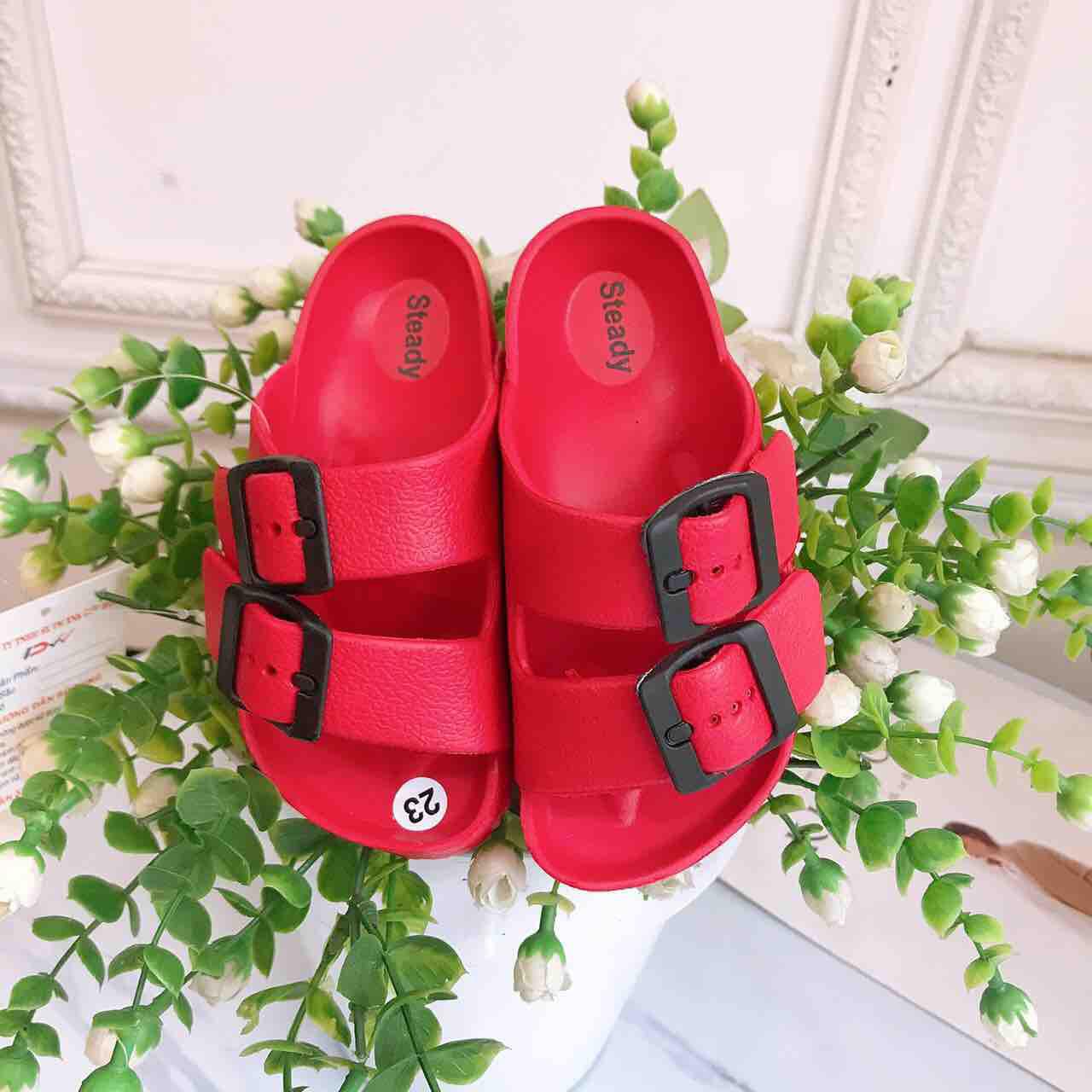 Dép hai quai ngang trẻ em