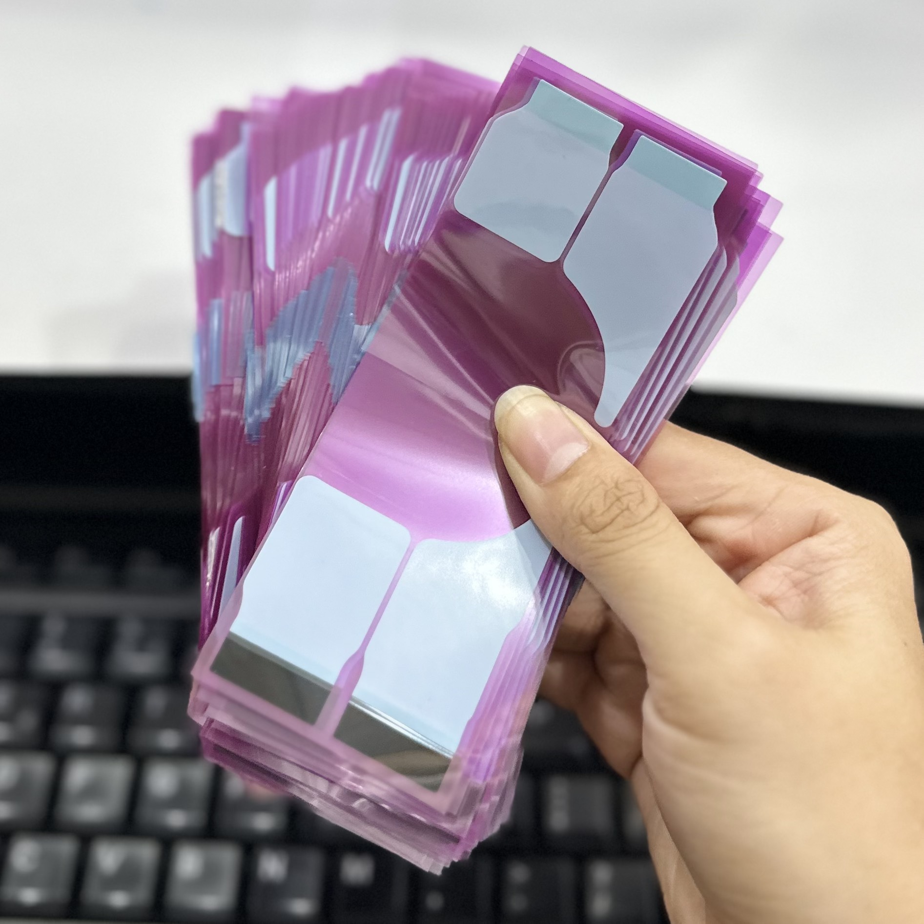 Seal dán pin điện thoại , dán các linh kiện điện tử