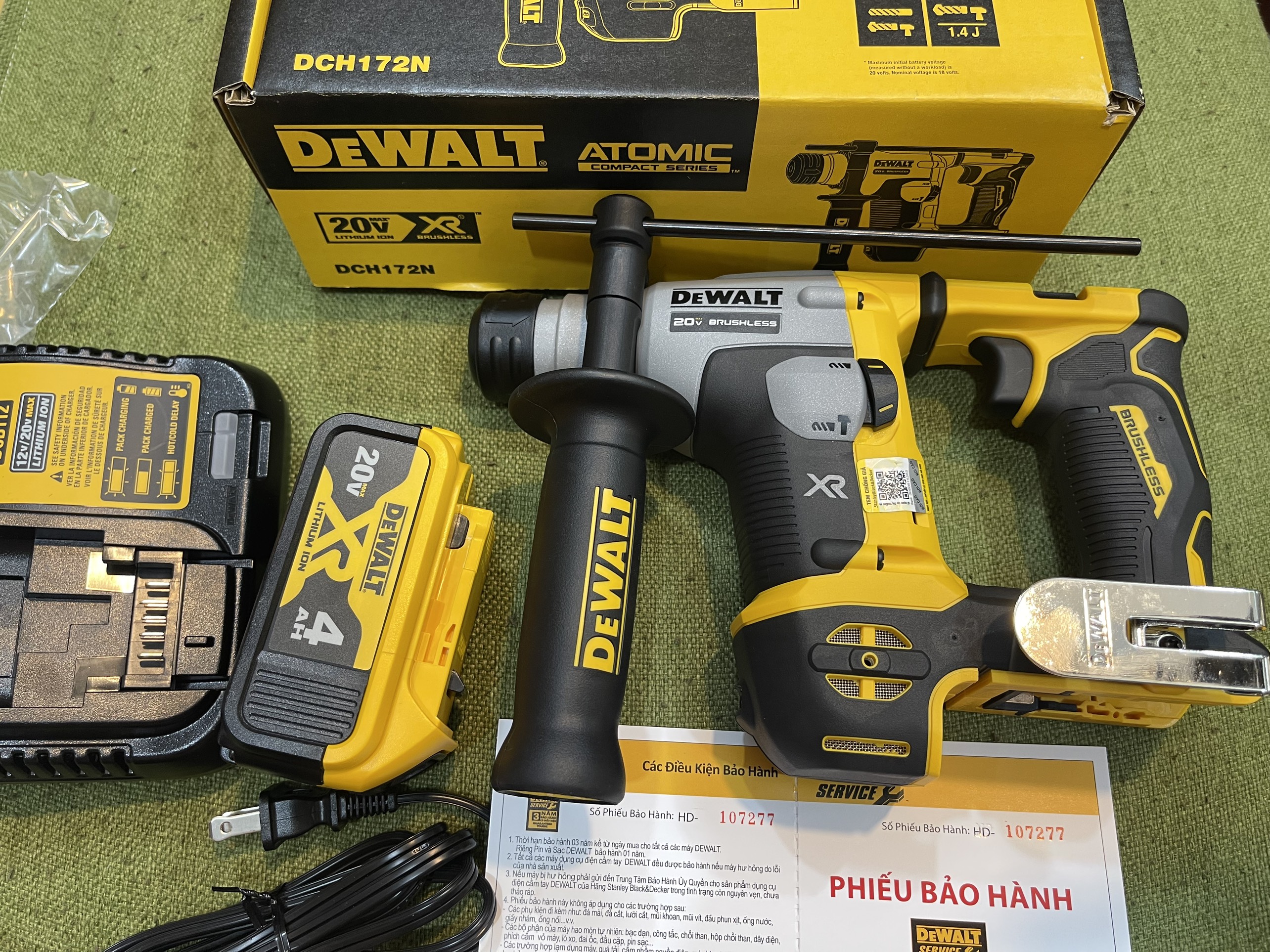 Máy khoan bê tông Dewalt DCH172N (Thân máy)