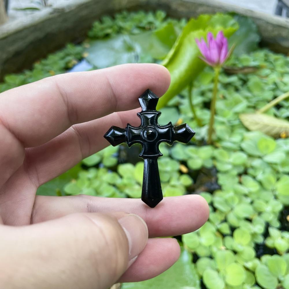 Mặt thánh giá đá đen obsidian 5cm cp977