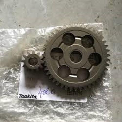 Bộ bánh răng cưa xích uc4020