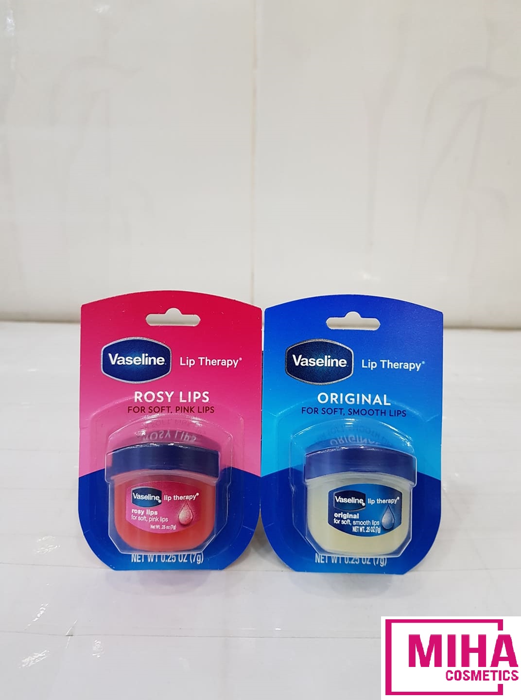 Son Sáp Dưỡng Môi VASELINE Lips 7g