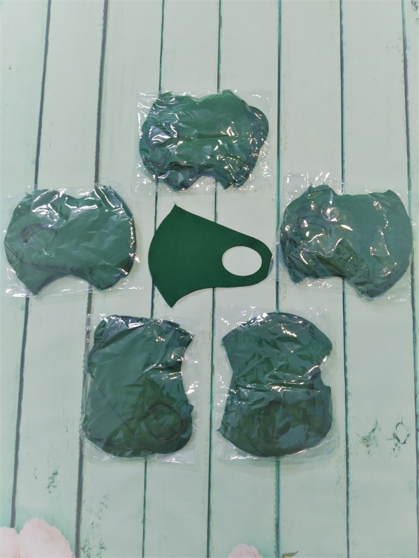 Khẩu trang vải Poly màu xanh lá (1 set 10 cái) cao cấp