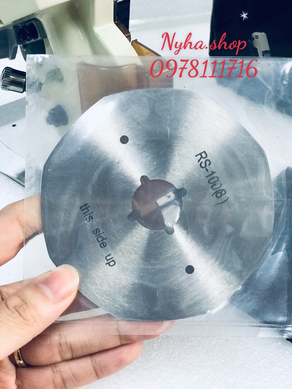 MÁY CẮT VẢI CẦM TAY ĐĨA OCTA / CHEERING
