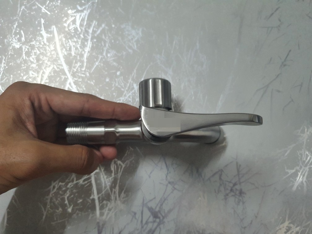[Q.Tân Bình] Vòi củ sen lạnhcủ sen lạnh inox 304