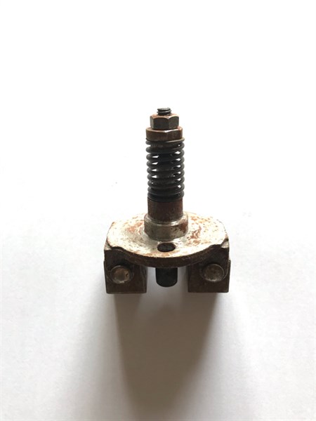 Cụm Điều Tốc Máy Nổ 8 R180