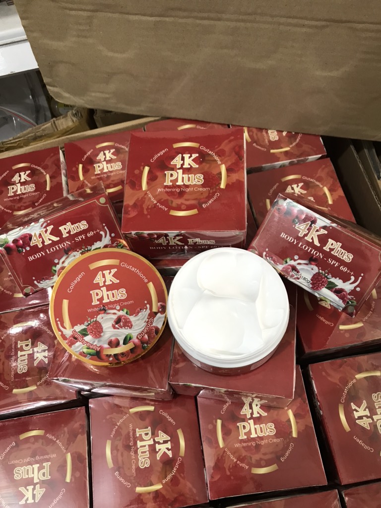 [Ảnh thật] KEM BODY 4K PLUS ĐỎ THÁI LAN CÓ HẠT TINH THỂ