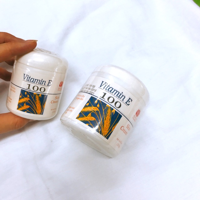 Kem dưỡng thể bông lúa E100 vitamin E