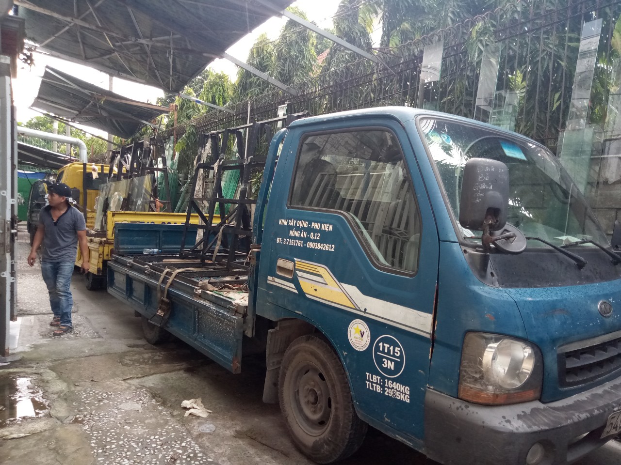 [HCM]RON ĐEN CỬA SẮT