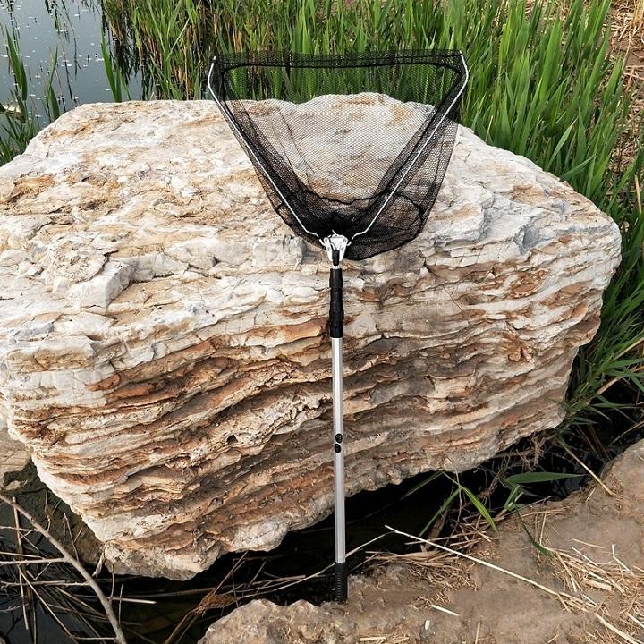 Vợt câu cá dài 1m7, 1m9 miệng tam giác