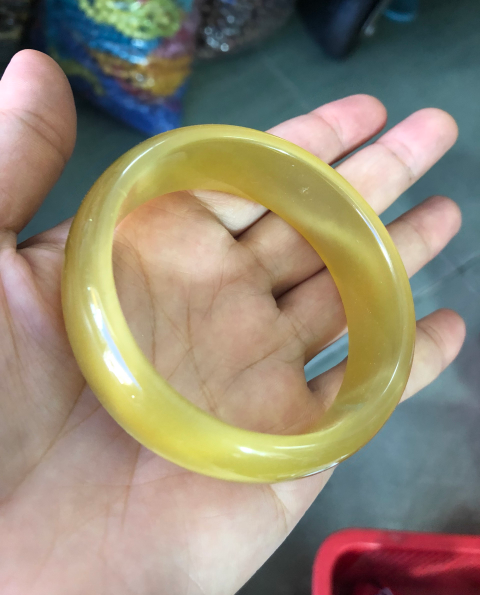 [HCM]Tự nhiên Ngọc Vàng  Vòng Tay Đá Cẩm Thạch Ngọc Bích Đủ Size(Vàng)