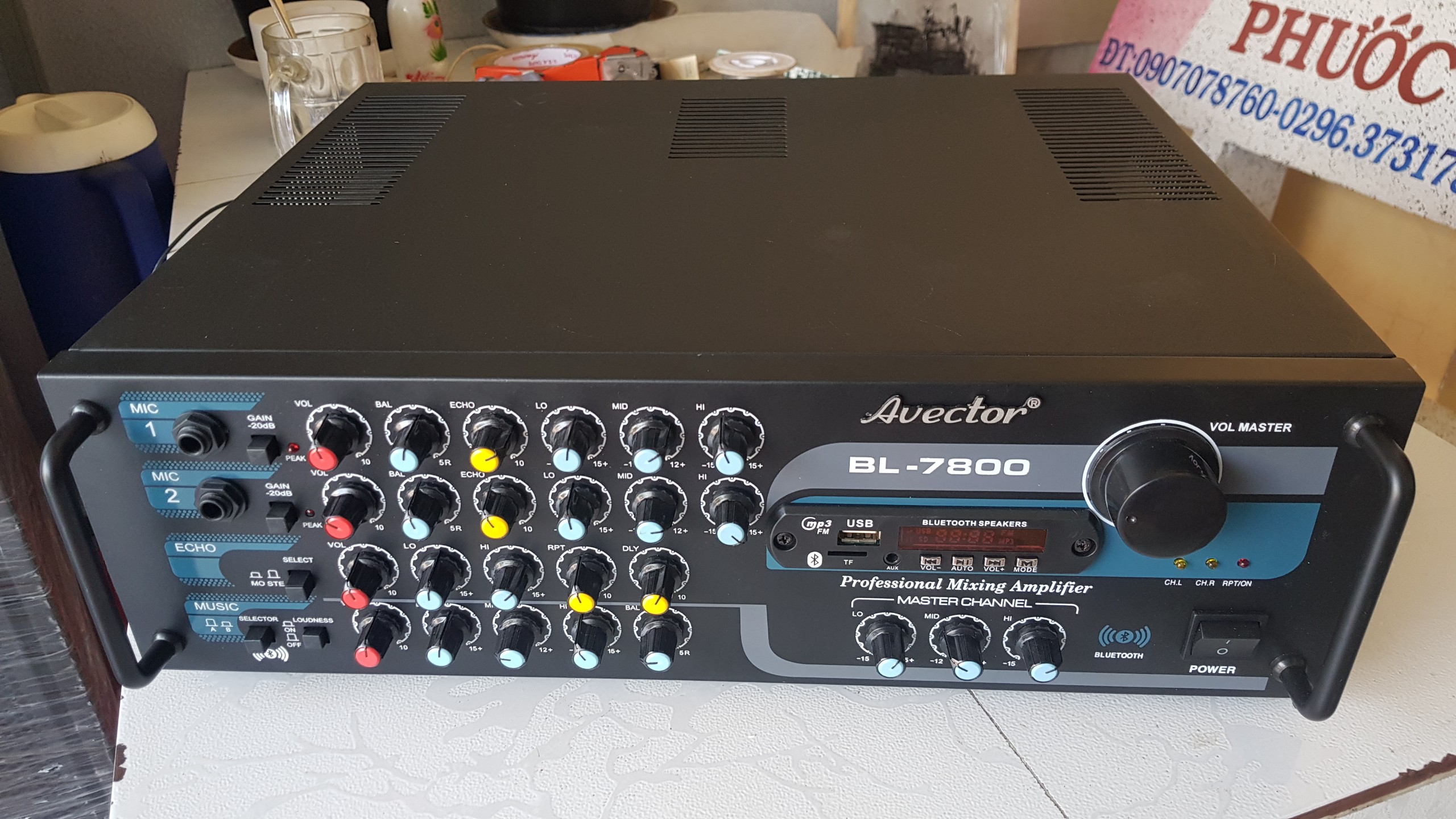 Amply bluetooth karaoke nghe nhạc avecor 7800BL 12 SÒ