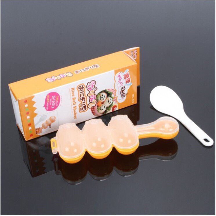 Khuôn lắc cơm viên tròn cơm cho bé