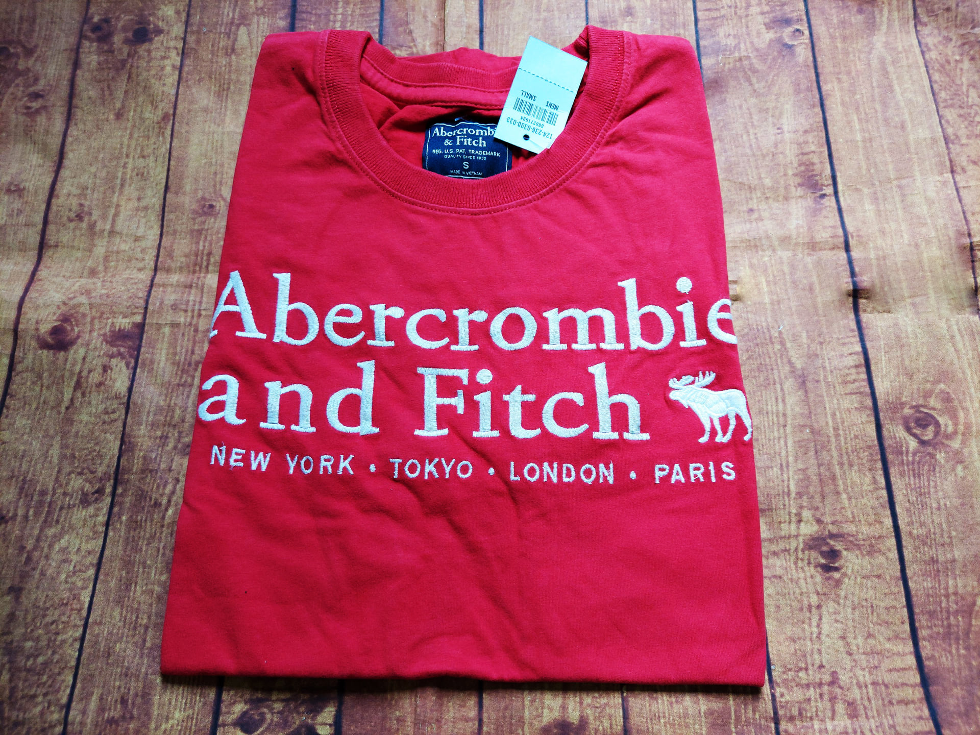 [HCM]Áo thun Abercrombie Red