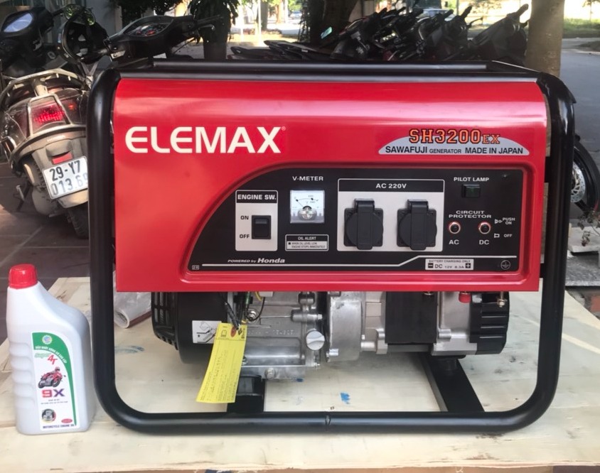Máy Phát Điện Chạy Xăng 2.2KVA Elemax SH3200EX