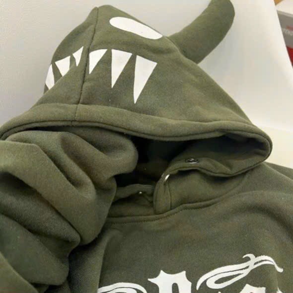 Áo khoác hoodie zip ulzzang có sừng hot trend 2023