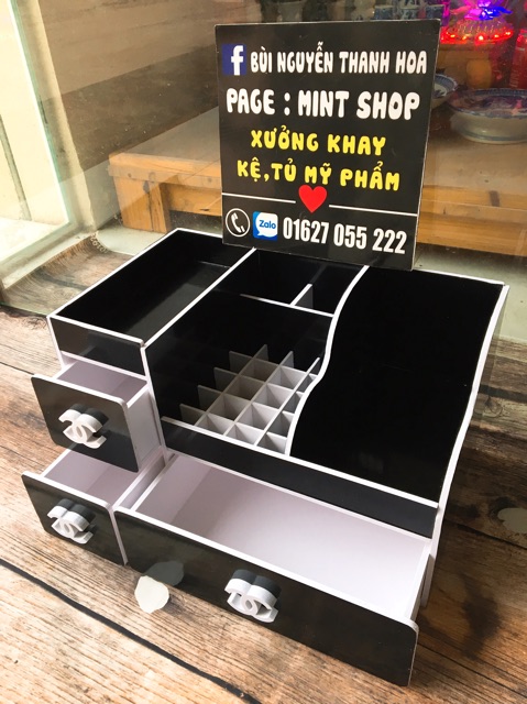 Kệ mỹ phẩm 35cm max đen full ô son dưới
