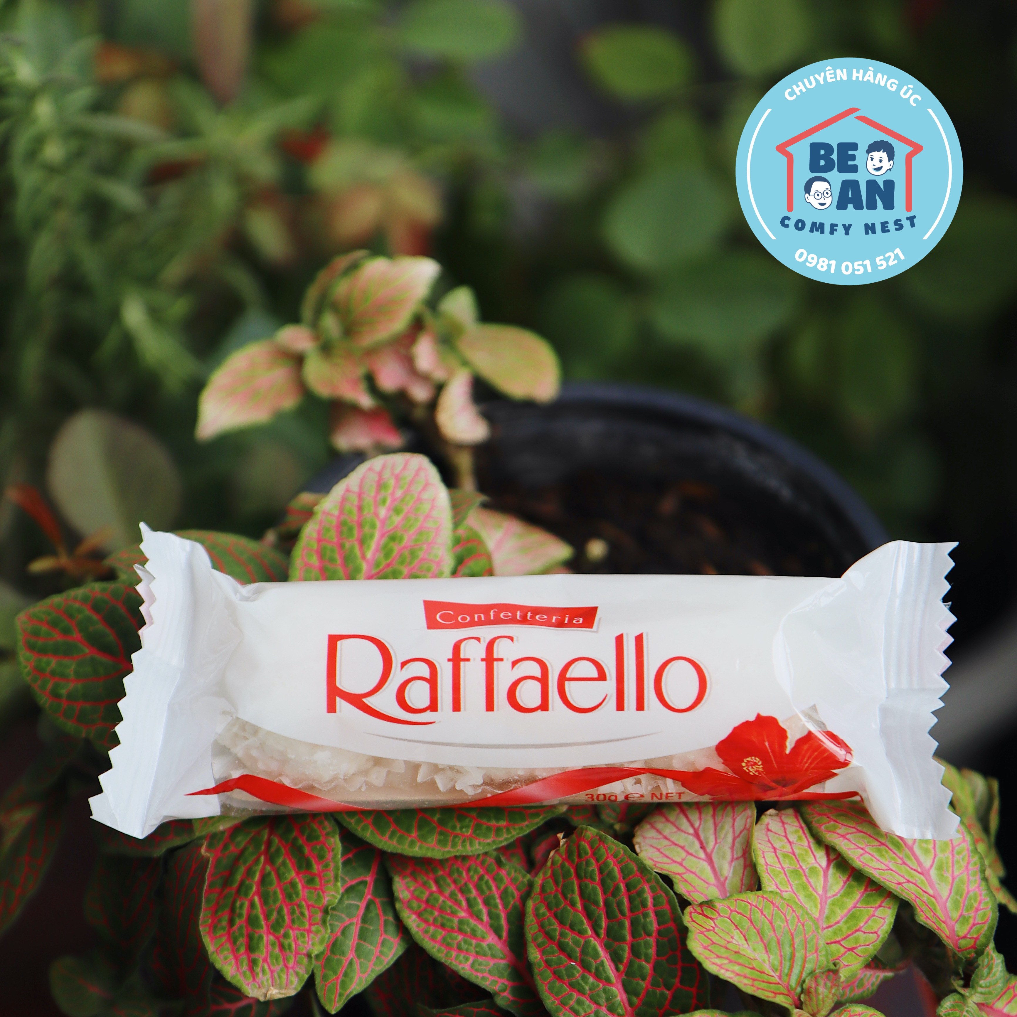 Kẹo socola trắng bọc dừa Raffaello (túi lẻ 3 viên) - Hàng nhập Úc