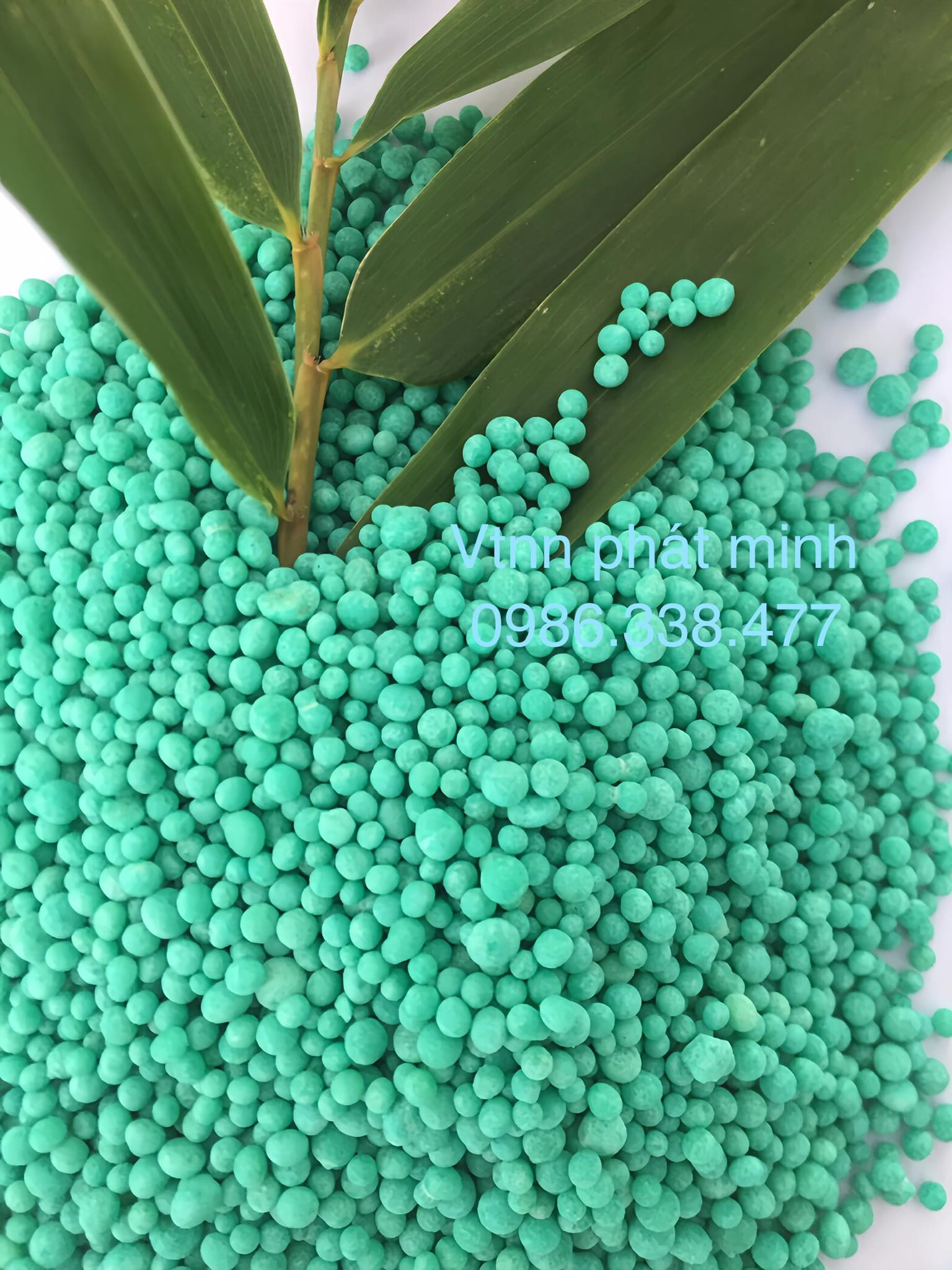 Phân HT NPK 17 17 17 (1kg)