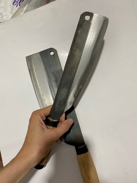 1 dao chặt +1 dao thái