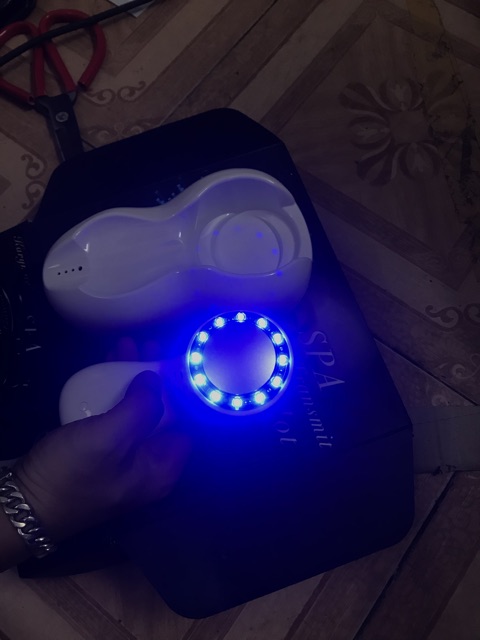 Búa Lạnh Massage Mặt