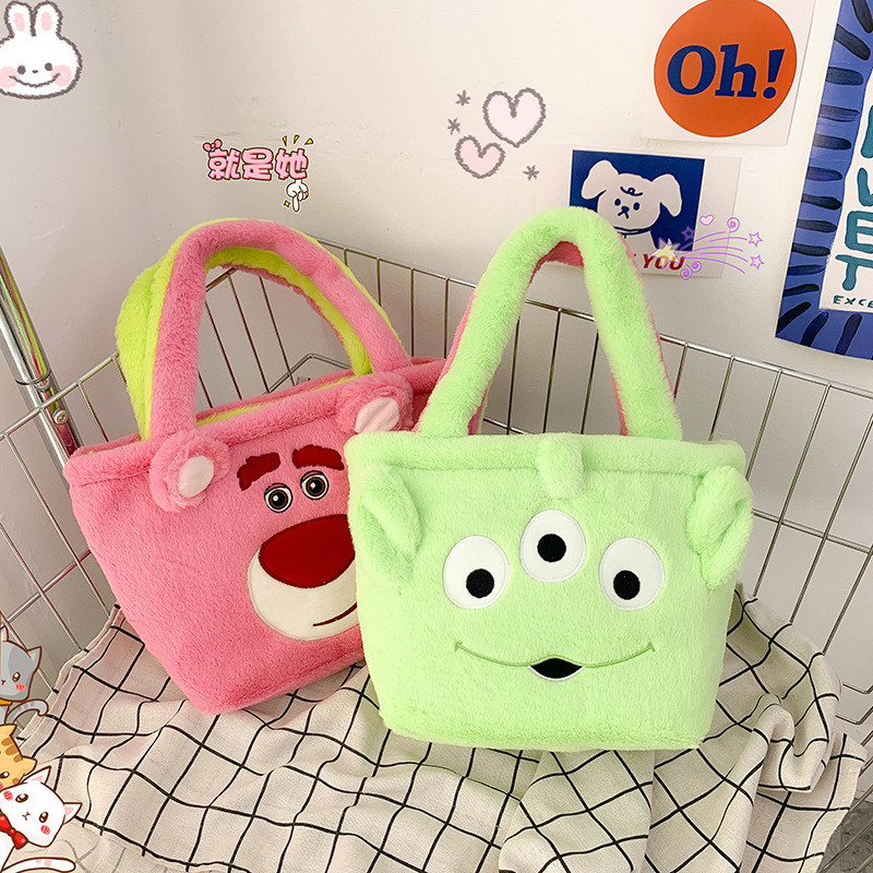 Túi xách lông gấu dâu Lotso x Alien 2 mặt có thể lật