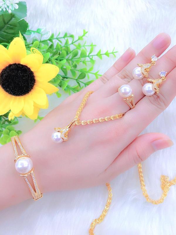 Trang Sức Bộ Đính Ngọc Trai - Givishop - B4070708 , Bền Màu, Sáng Như Vàng Thật, Chất Liệu Bạc Thái, Không Đen - Thiết Kế Đi Tiệc,tron bo vang cuoi, mau trang suc vang dep, vang bo 18k dep, bo nu trang ma vang, kieu nhan vang 18k, nu trang vang 24k