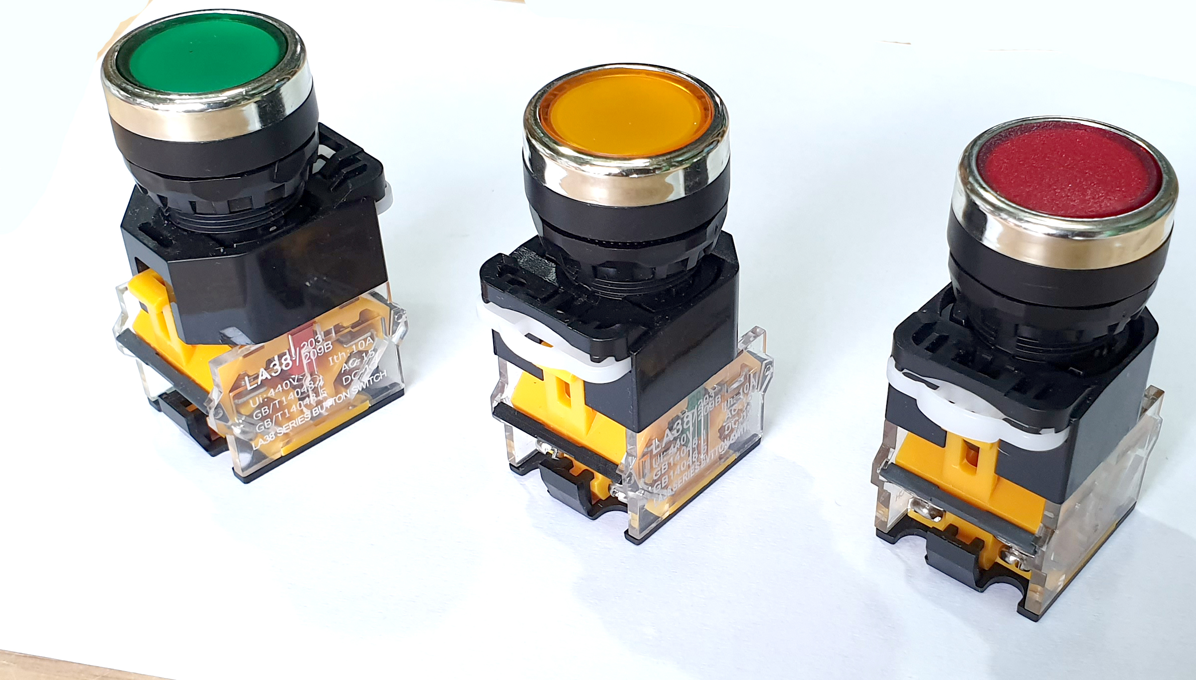 Nút ấn nhả tủ điện phi 22mm