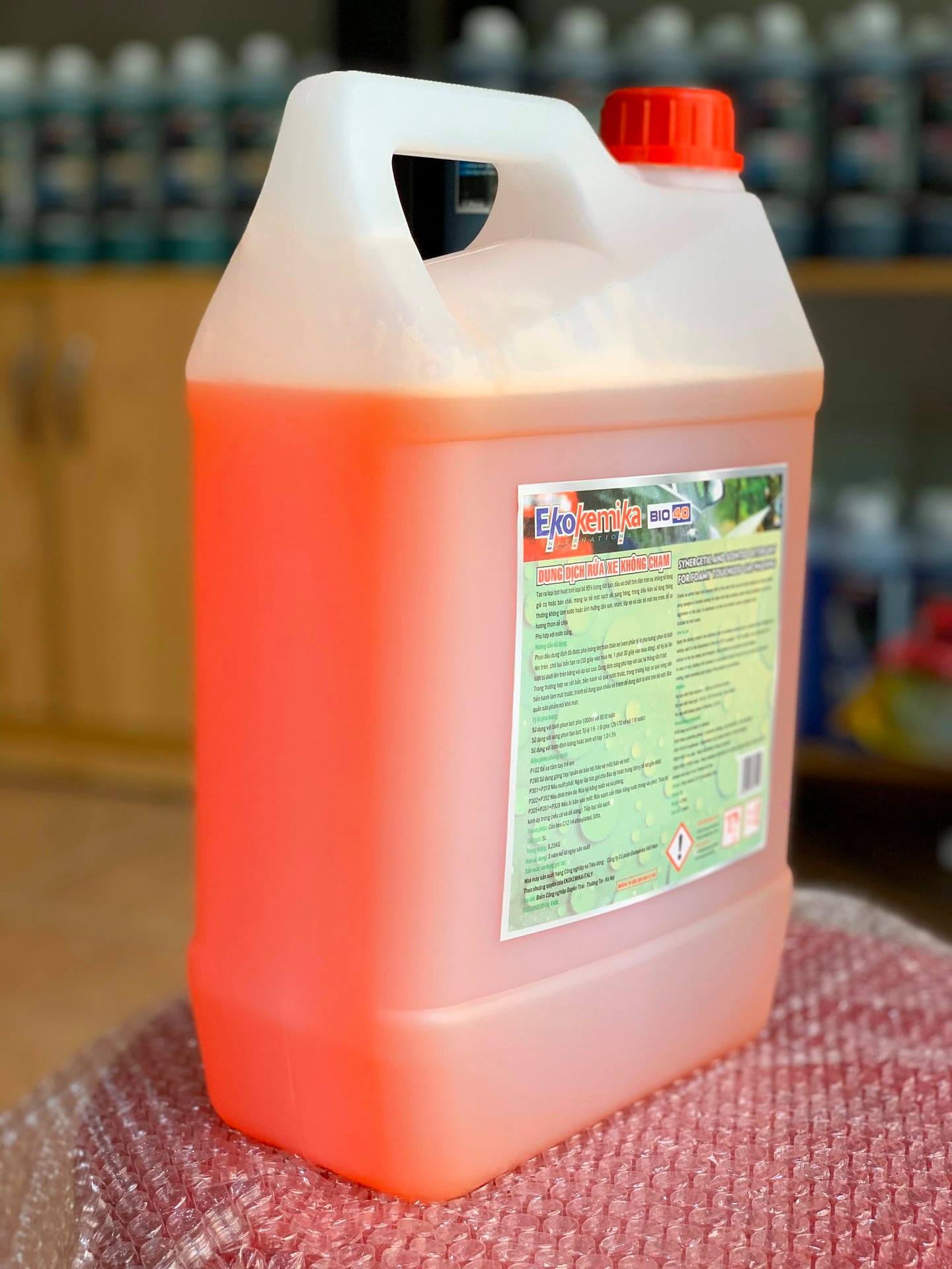 Ekokemika BIO 40 Nước Rửa Xe Không Chạm - 5L