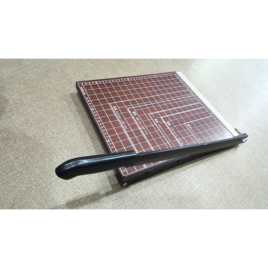 BÀN CẮT GIẤY  KHỔ A4 GỖ
