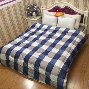 Chăn Phao Poly Cao Cấp Siêu Nhẹ Siêu Ấm ( Giá Tại Xưởng)