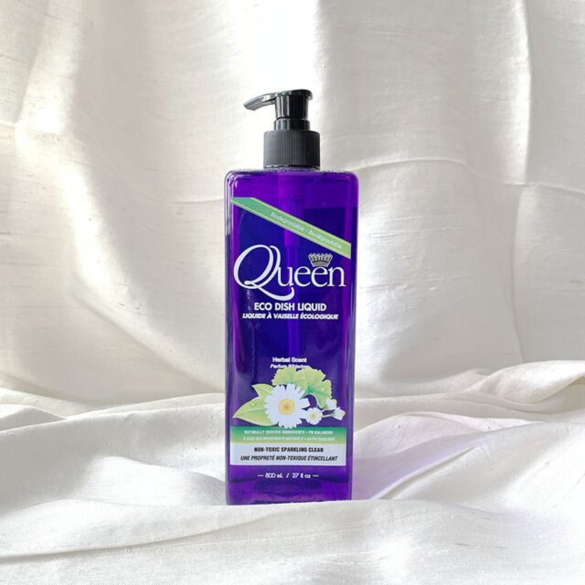 Nước rửa chén hữu cơ hương thảo mộc QUEEN 740ML