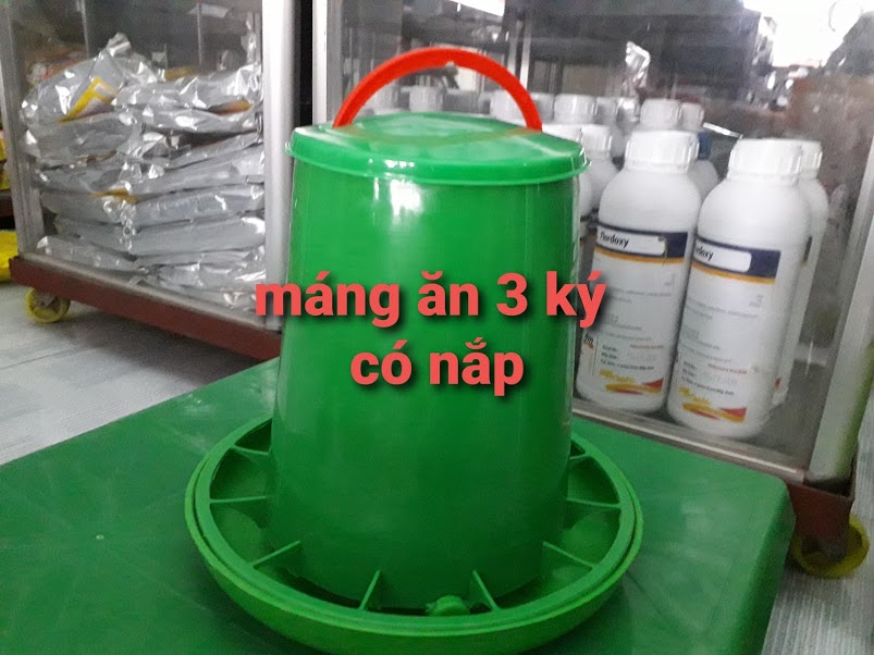Máng ăn chống bới, Máng ăn gà vịt