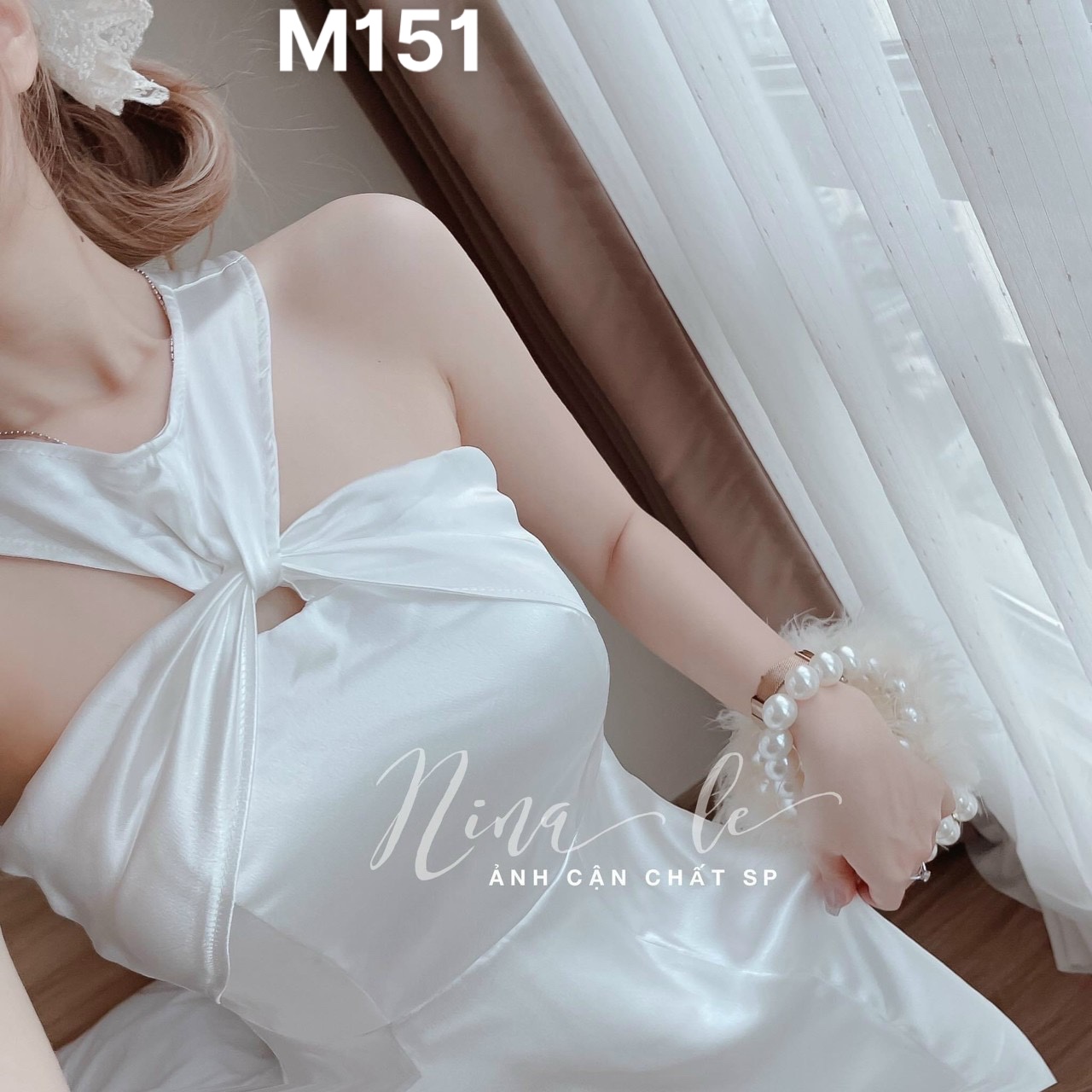 Đầm lụa cổ yếm dáng dài maxi M151