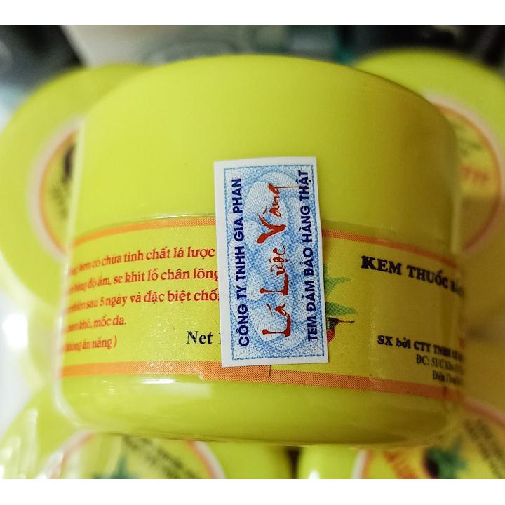 KEM LÁ LƯỢC VÀNG 18g