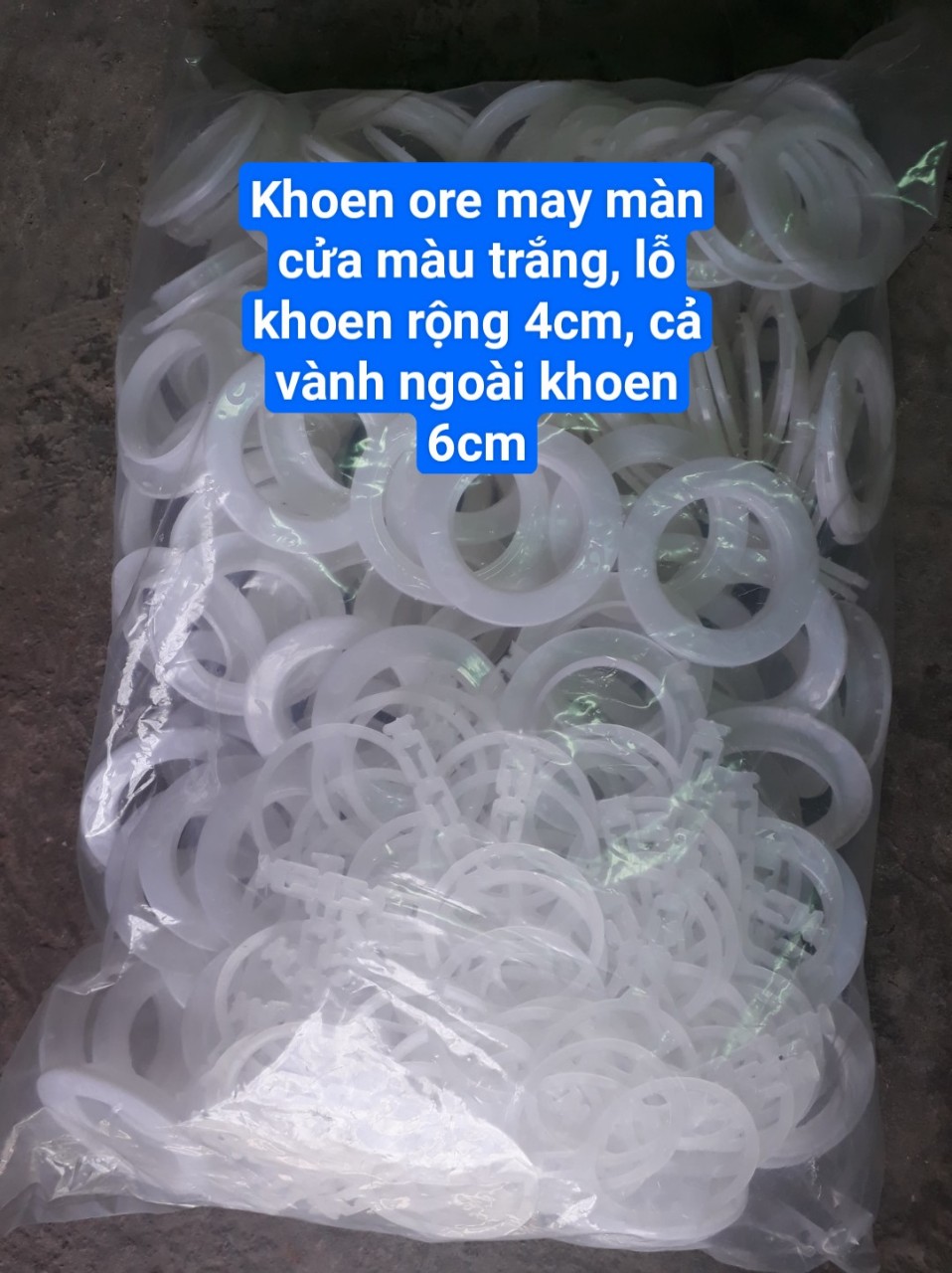 Khoen Ore May Rèm Cửa Màu Trắng