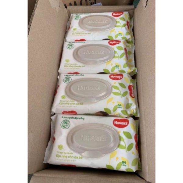 Khăn ướt Huggies không mùi hộp 64 miếng