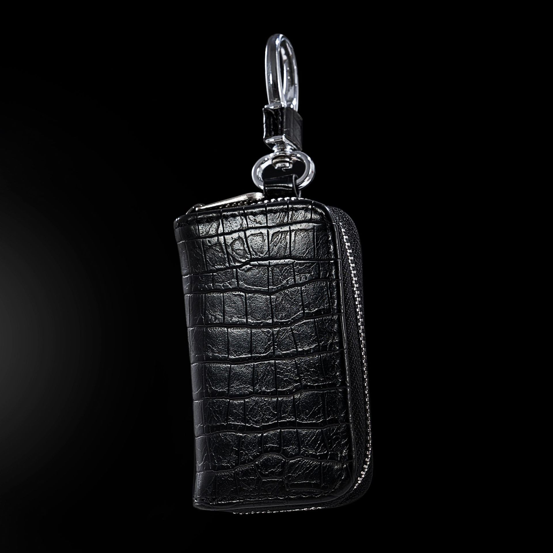 High-Quality Leather Wallet Keychain for Holding Smartkeys, Used to Hold Keys, Money, Etc.