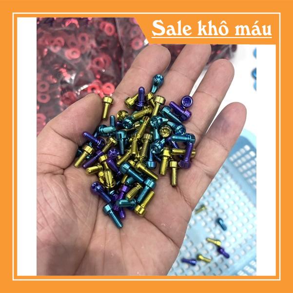 Ốc gr5 4li10 trụ gắng nắp dầu xe máy