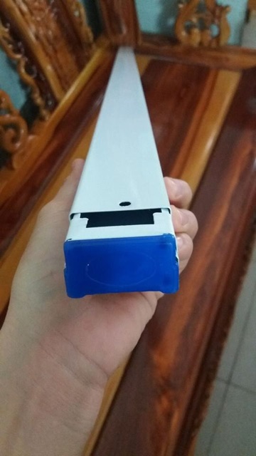 Máng đèn đơn 1m2 sử dụng bong Led 1m2