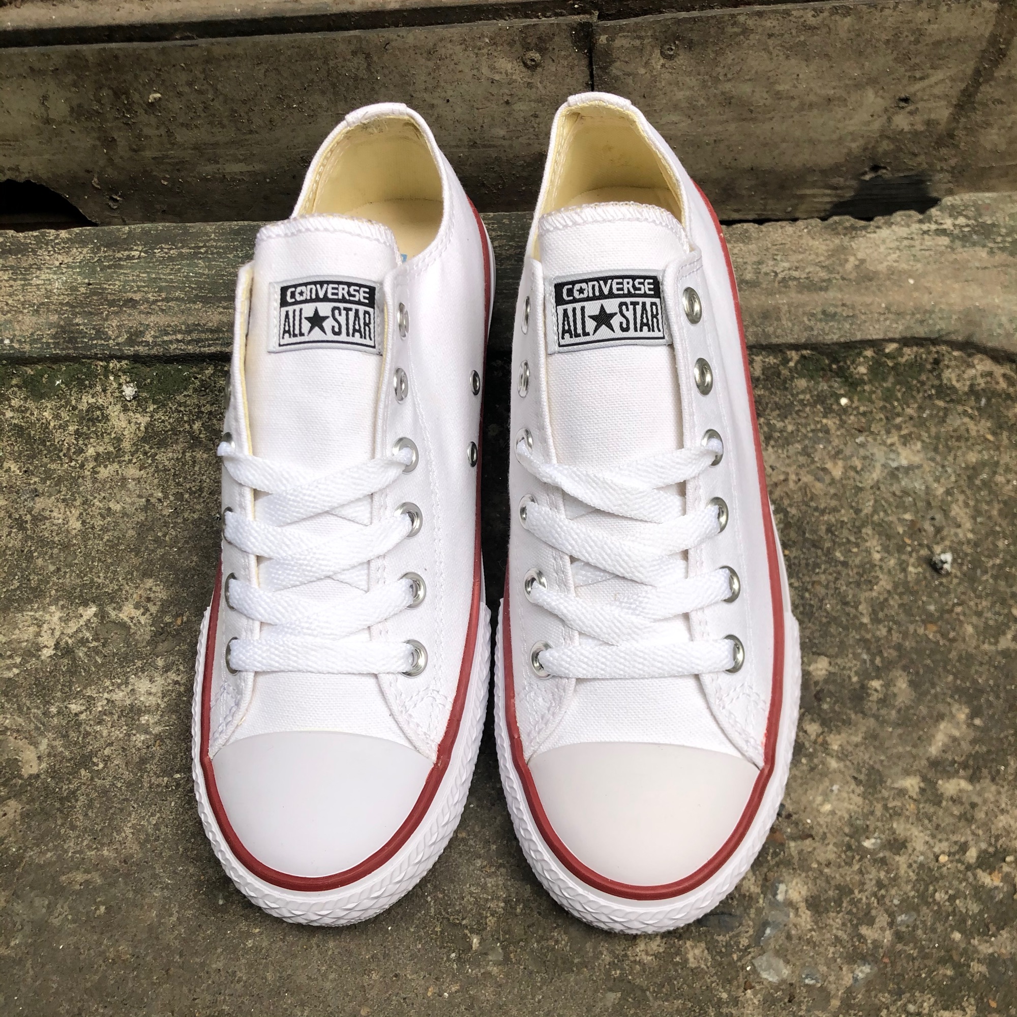 GIÀY CONVERSE TRẮNG thấp cổ (Full box, tag)
