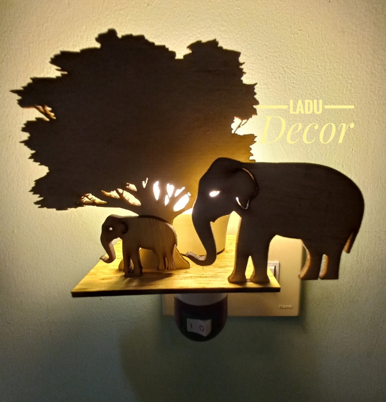 [Tặng kèm dây điện] Đèn gỗ trang trí- LaDuDecor