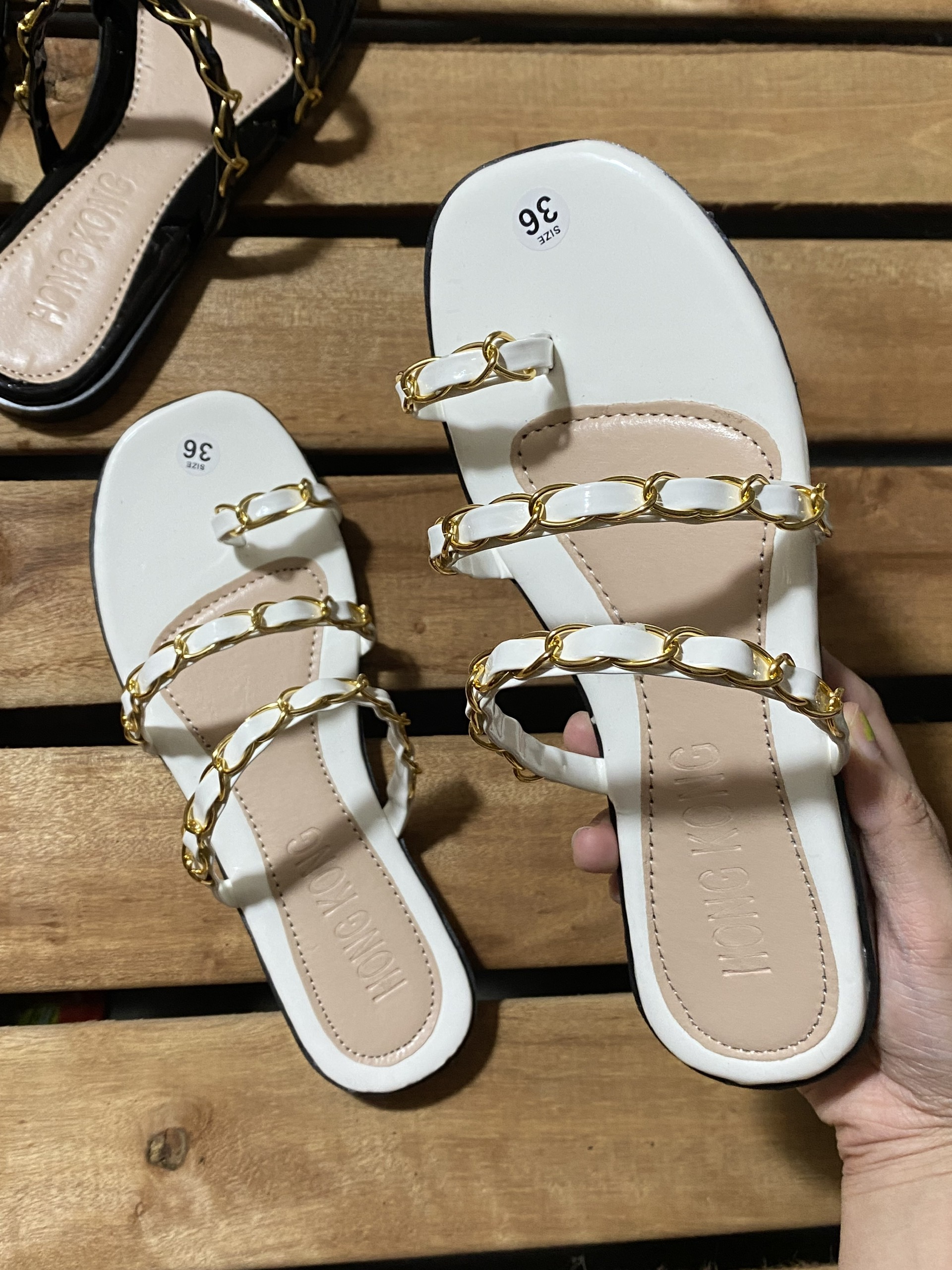 Dép Thời Trang Đan Xích Xỏ Ngón Cá Tính 3 Dây