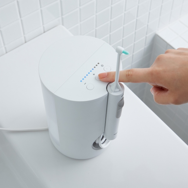 [ PANASONIC  EW1613W451 ] Máy tăm nước Panasonic EW1613W451