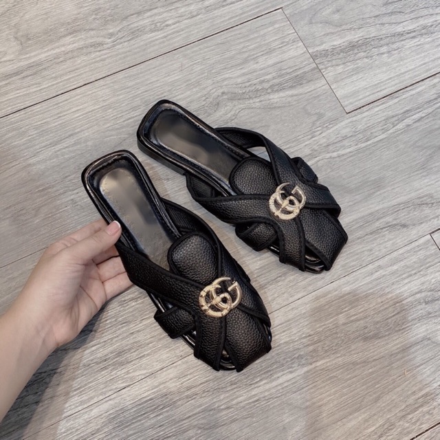 GIÀY SỤC RỌ GC A