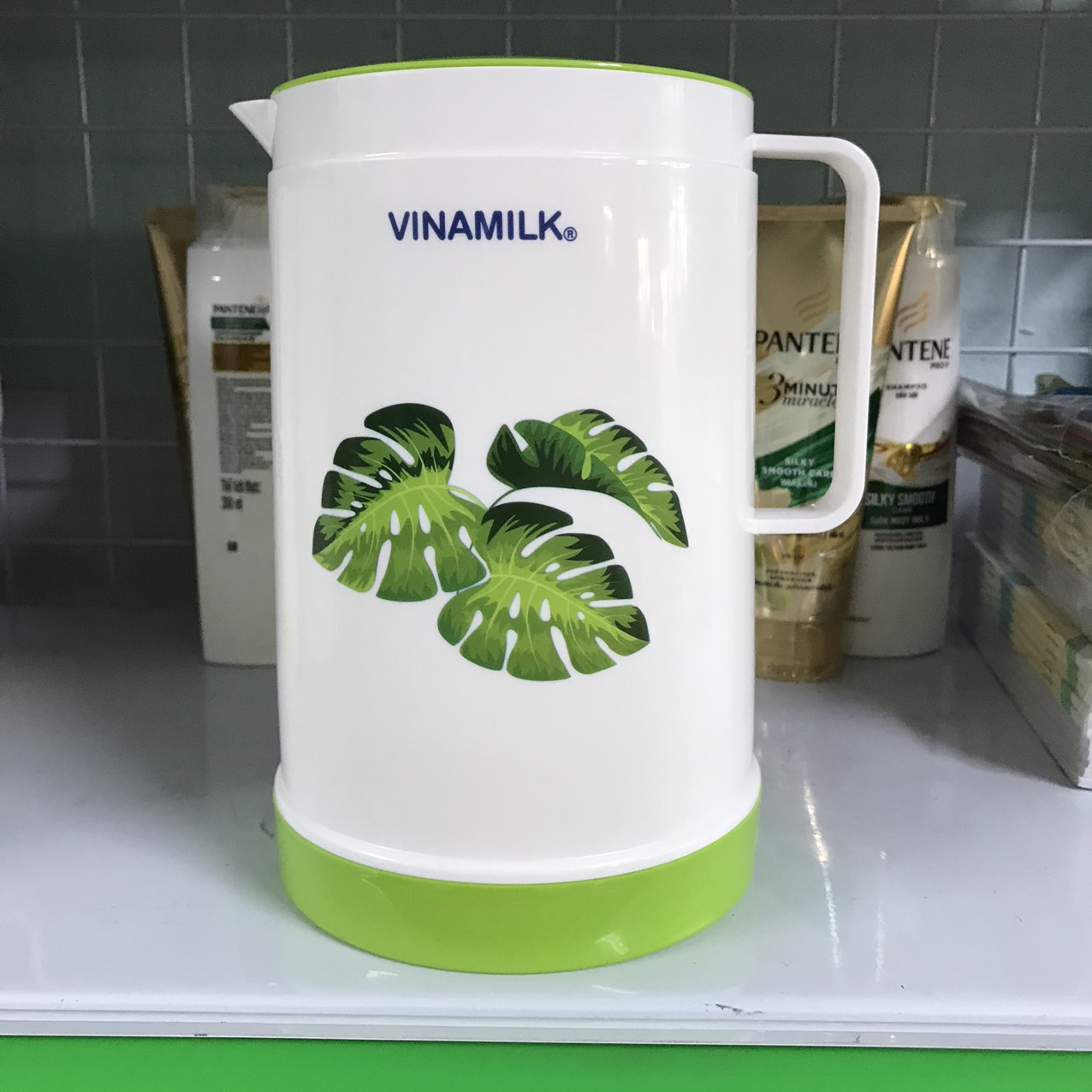 Ca giữ nhiệt cao cấp Vinamilk 1.5 lít